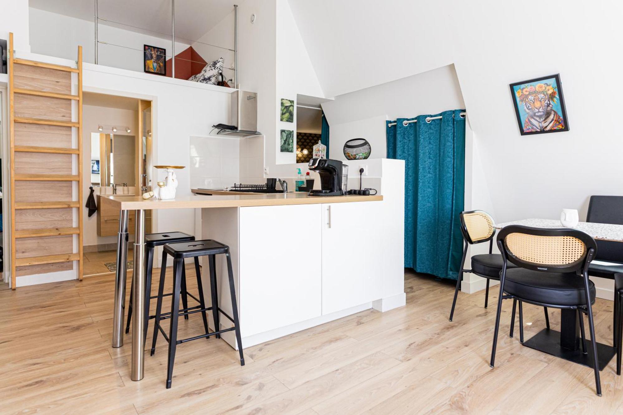 Appartement Mirabeau Sous Les Toits -